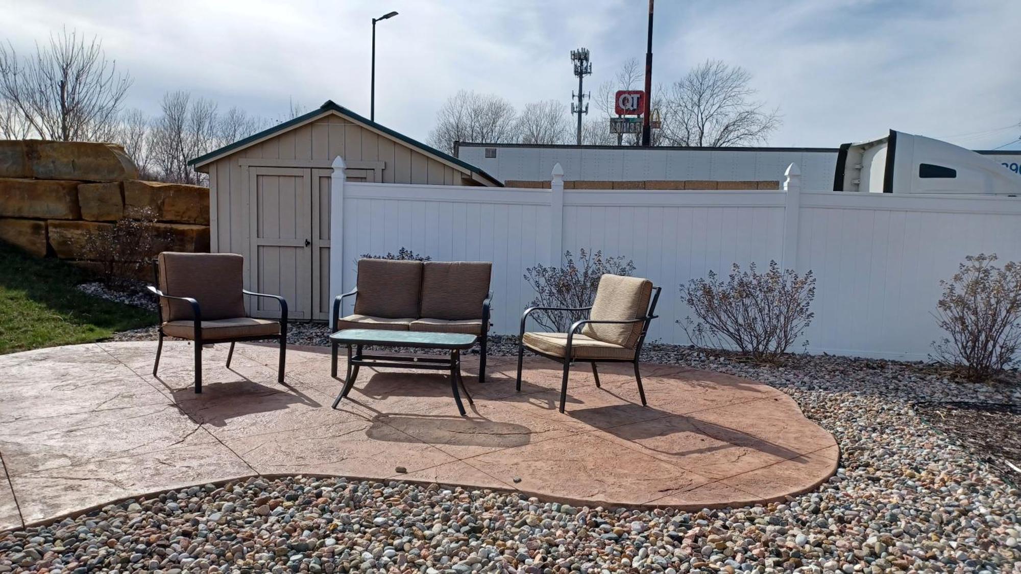 Econo Lodge Oak Grove-Blue Springs Екстериор снимка